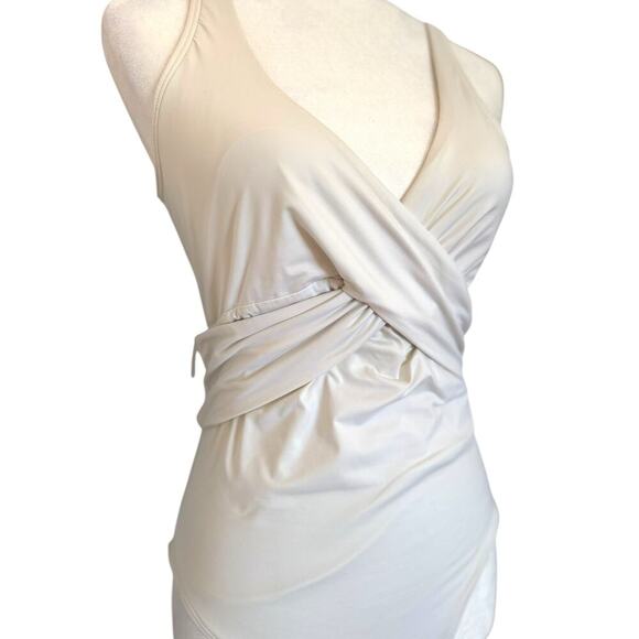 Tommy Bahama Women’s One-Piece Swimsuit – Style TSW7012P  10 Pearl (off-white - Picture 4 of 11